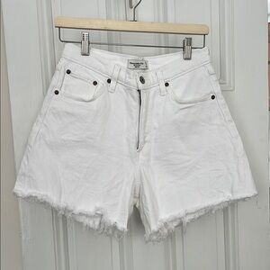 Abercrombie The Dad Short White Curve Love - Size 27